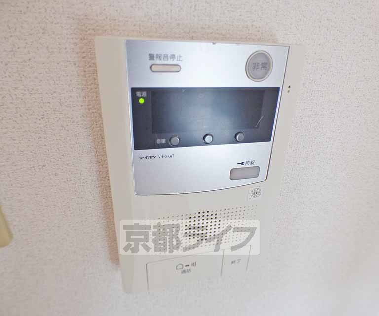 セキュリティ　モニターで来客確認できるので安心です。