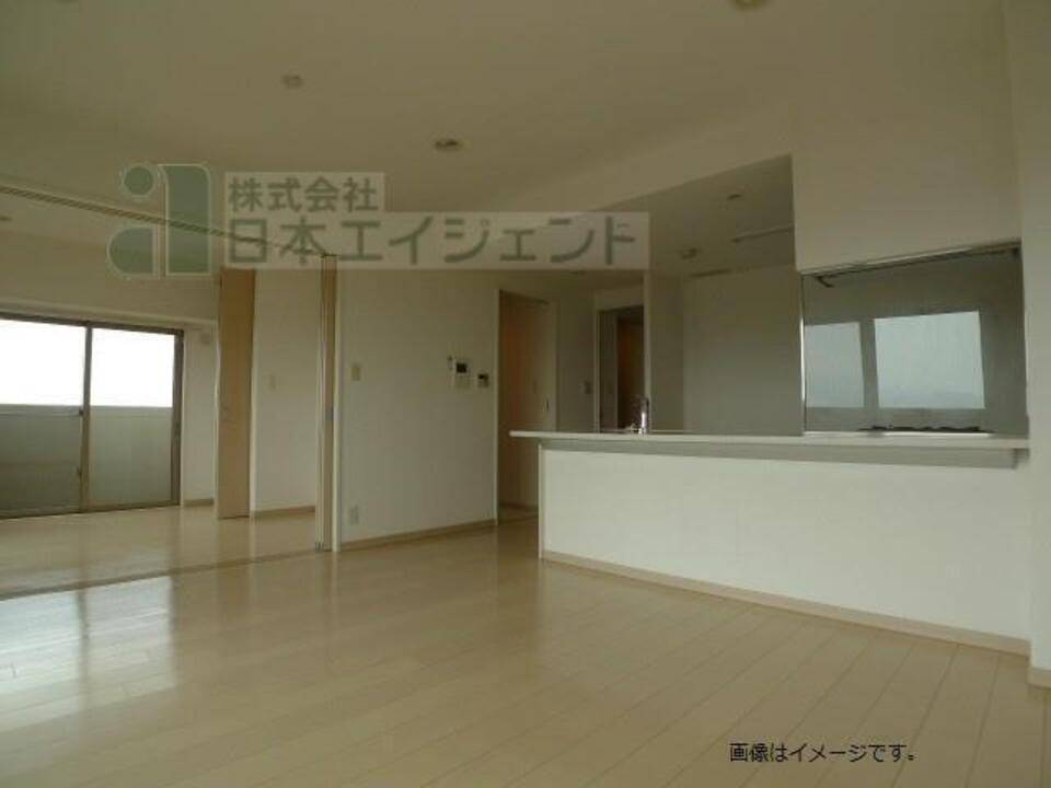 居室・リビング　リビング