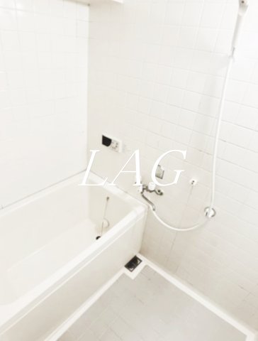 バス・シャワールーム　お風呂です。