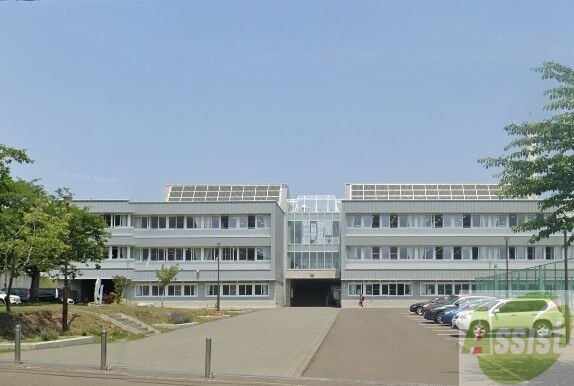 中学校　札幌市立手稲中学校（中学校）まで509m