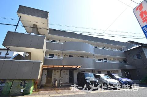 建物外観　外観写真（昼）