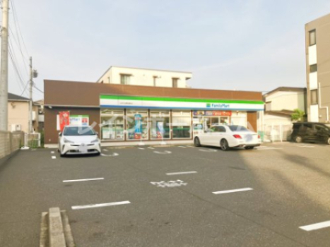 コンビニ　ファミリーマート みのり台駅前通り店（コンビニ）まで491m