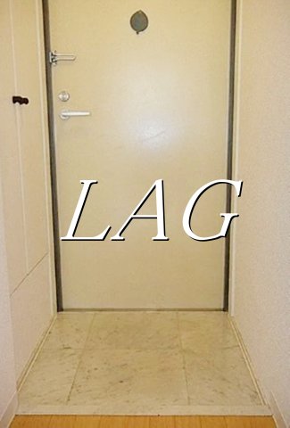 玄関　玄関です。