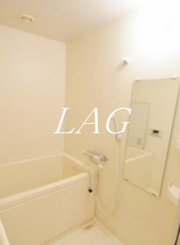 バス・シャワールーム　お風呂（同仕様）です。