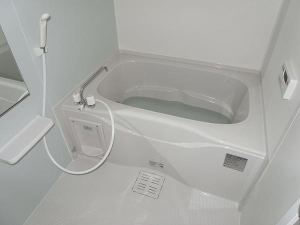 バス・シャワールーム　浴室