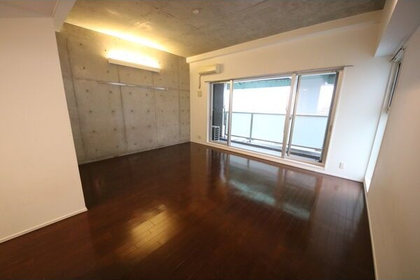 居室・リビング　名古屋で一番初期費用の安い賃貸専門の不動産会社です(^^)