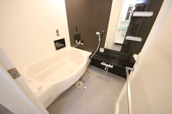 バス・シャワールーム　写真はイメージです。詳細は弊社にて内見をお願い致します！