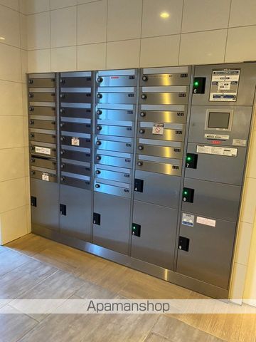 ロビー　ロビー