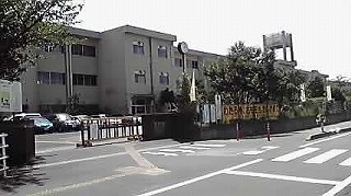 小学校　四日市市立 常磐西小学校（小学校）まで1213m