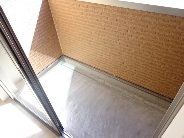 バルコニー　ベランダ