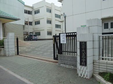 小学校　流山市立八木北小学校（小学校）まで158m