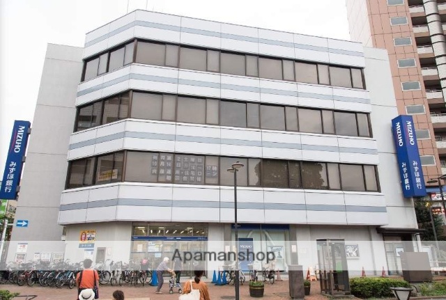 銀行　（株）みずほ銀行／平井支店（銀行）まで622m