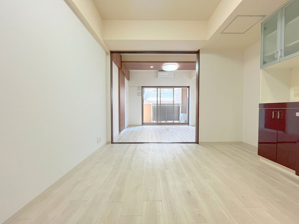 居室・リビング　CITY SPIRE桜川I