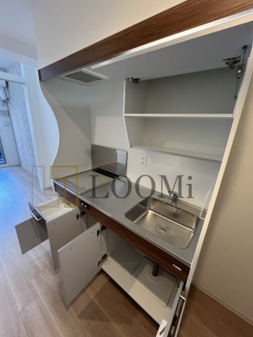 収納　セレニテ難波ミラク参番館　キッチン収納