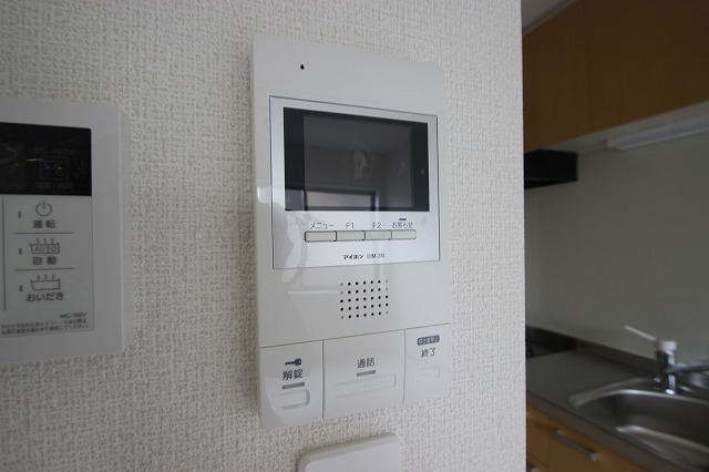 セキュリティ　別号室の写真です（反転）