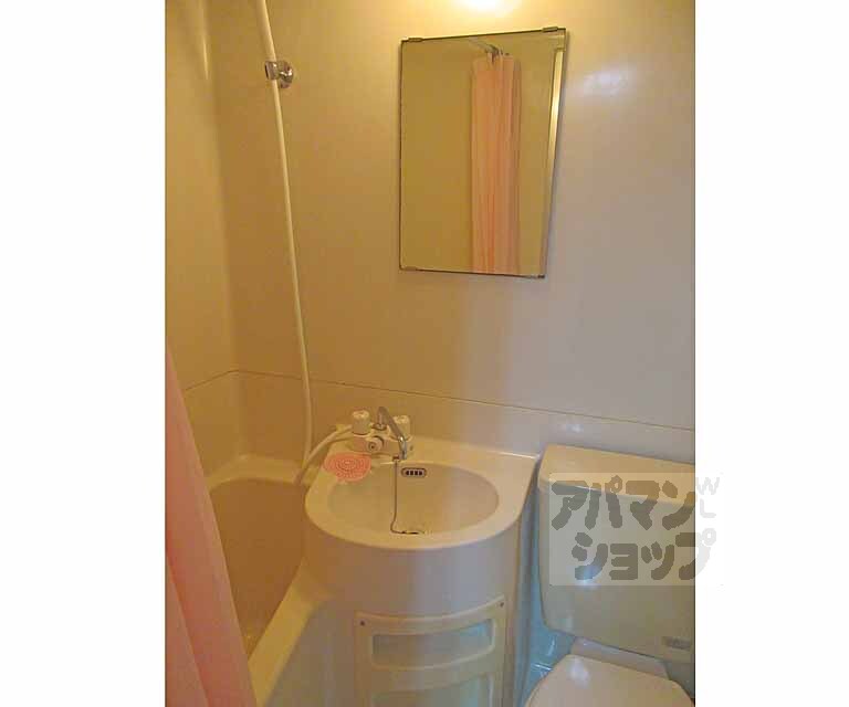 洗面設備　綺麗な洗面所ですよ