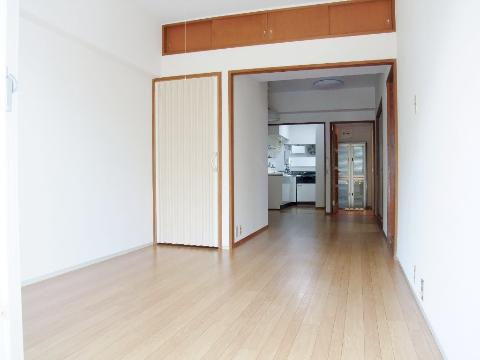 居室・リビング　リビング