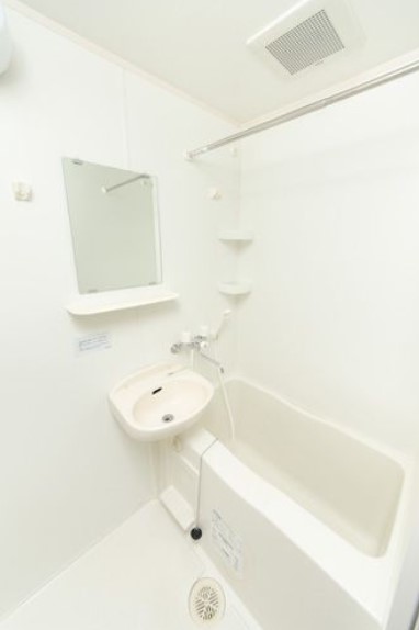 バス・シャワールーム　同仕様写真