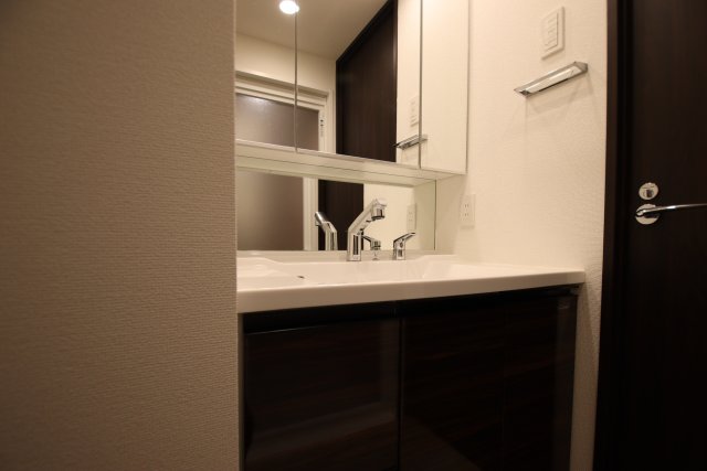 洗面設備　※別号室の参考写真です※