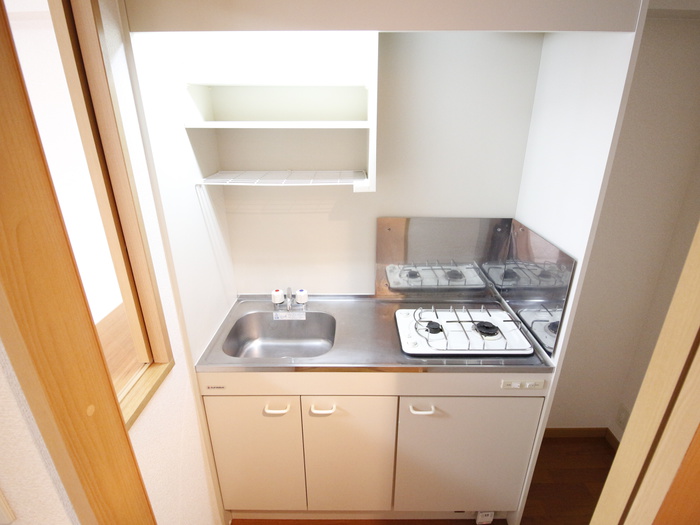 キッチン　※別のお部屋の写真になります。