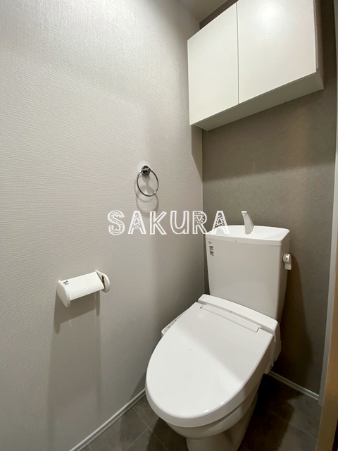 トイレ　嬉しい温水洗浄便座♪