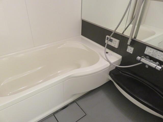 バス・シャワールーム　キレイな浴室です