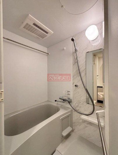 バス・シャワールーム　バス