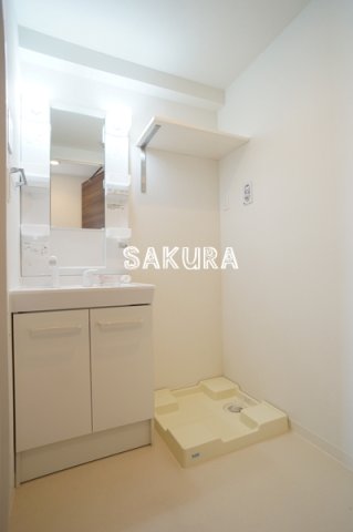 洗面設備　身支度に欠かせない独立洗面台♪