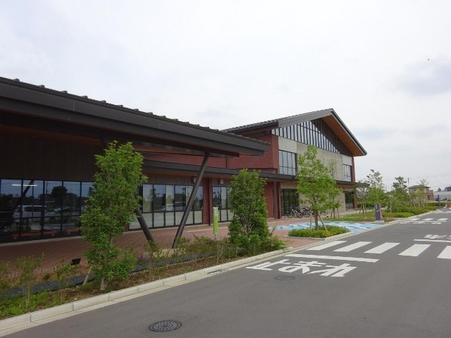 役所　深谷市岡部総合支所（役所）まで1215m