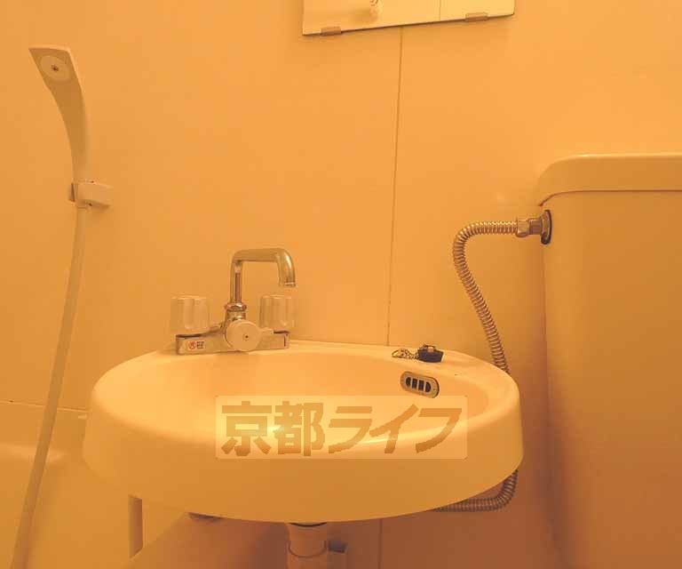 洗面設備　洗面台です。