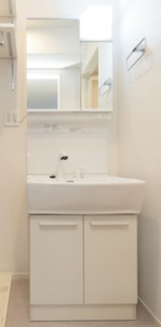 洗面設備　同仕様