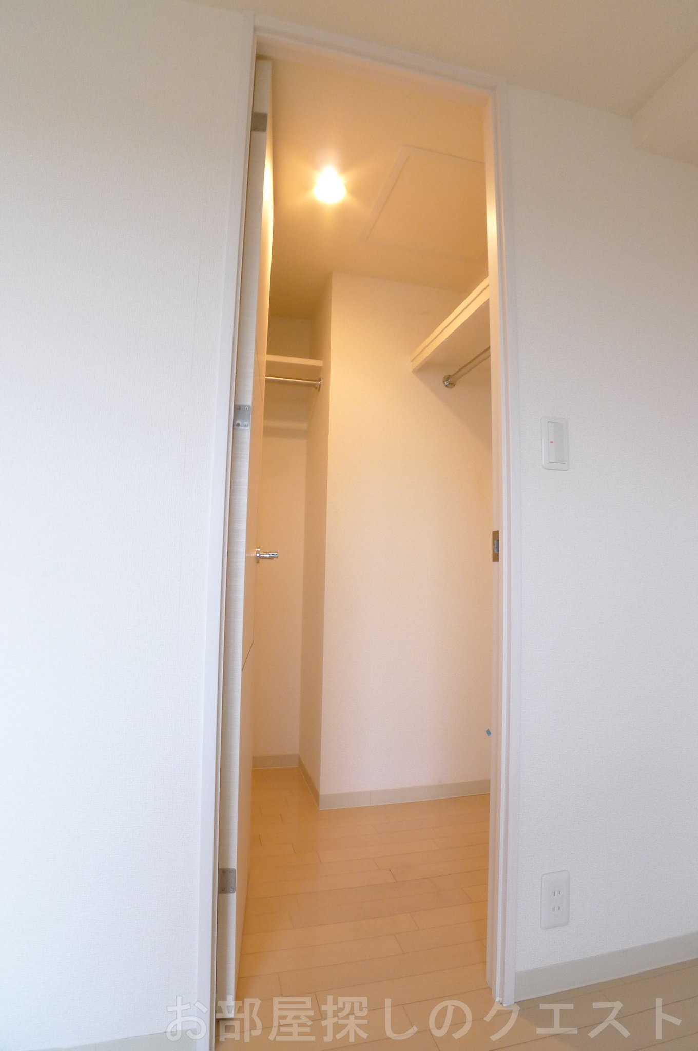 収納　（写真は同仕様）