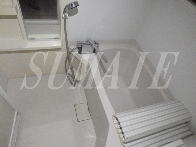 バス・シャワールーム　広々使えます。