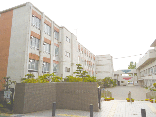 小学校　鳴子小学校（小学校）まで100m