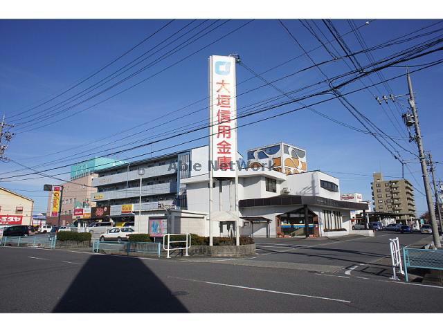 銀行　大垣西濃信用金庫穂積支店（銀行）まで467m