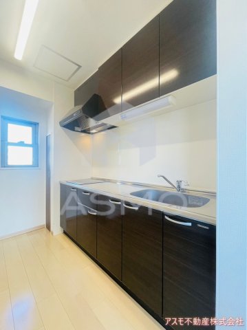 キッチン　同マンション別部屋参考写真