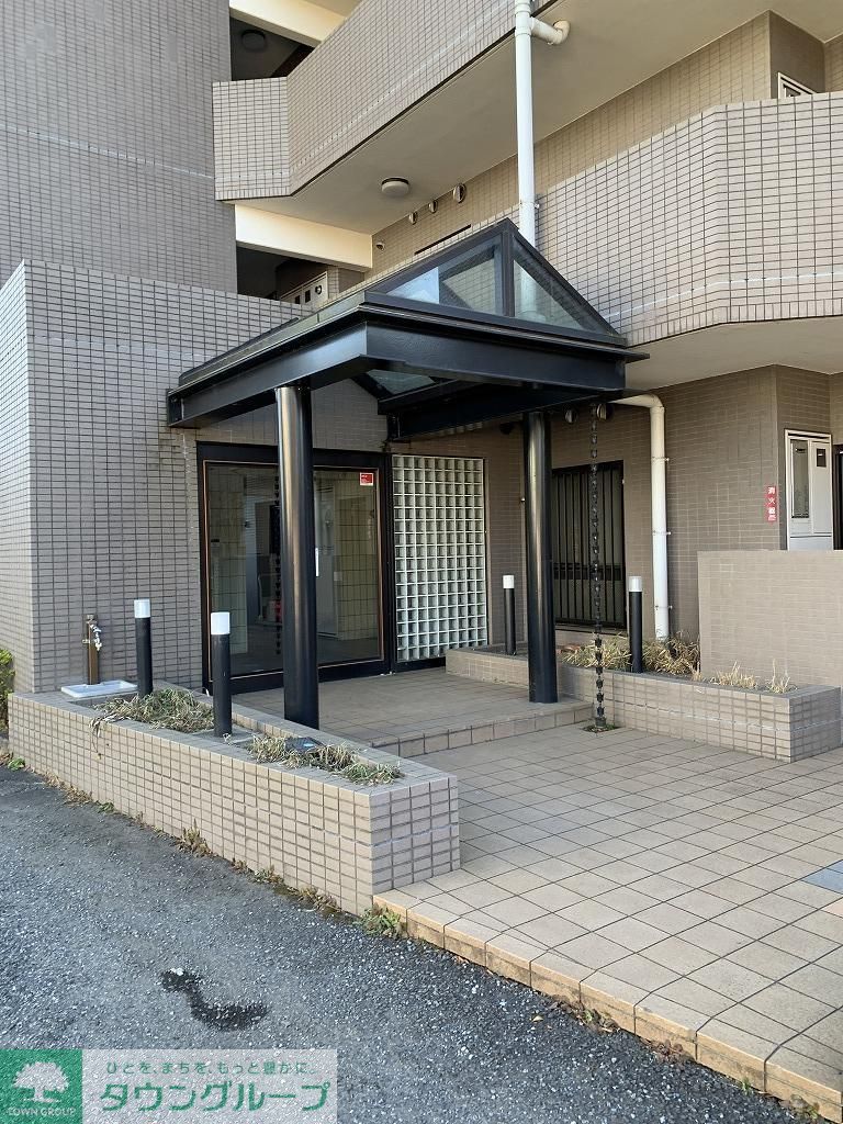 エントランス　バルコニー