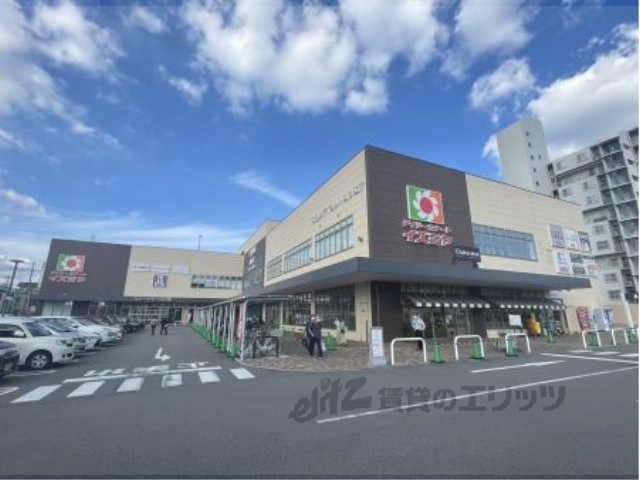 スーパー　イズミヤ伏見店（スーパー）まで450m