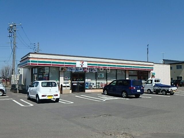 コンビニ　セブンイレブン苫小牧船見店（コンビニ）まで75m