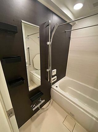 バス・シャワールーム　玄関