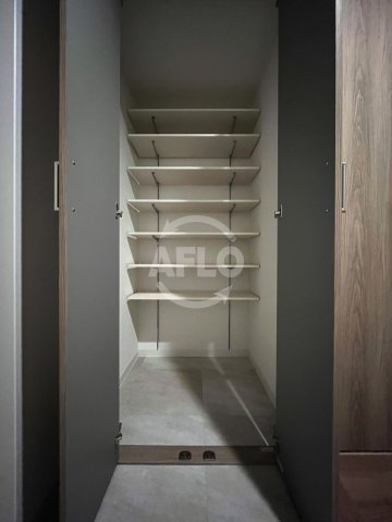 収納　プレサンスNEO九条ディアシス　シューズボックス