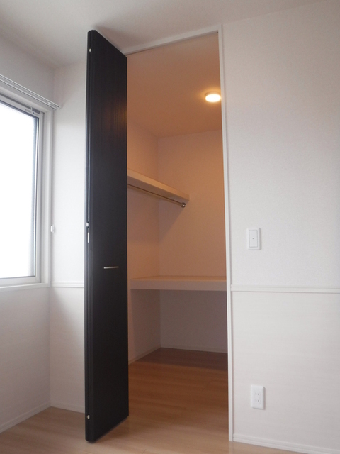 収納　ウォークインクローゼット