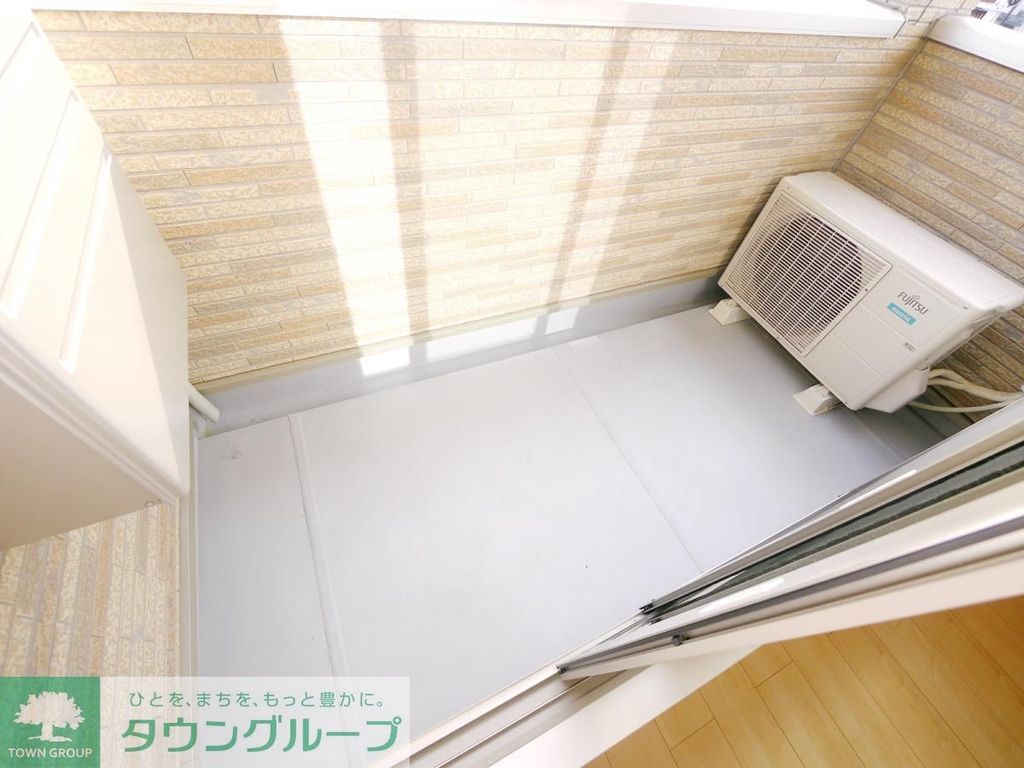 バルコニー　バルコニー