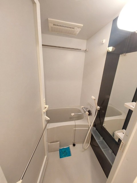 バス・シャワールーム　同仕様参考写真