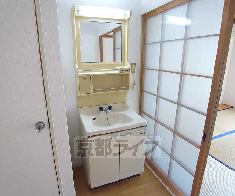 洗面設備　このお家賃でしかも独立洗面台ありです。