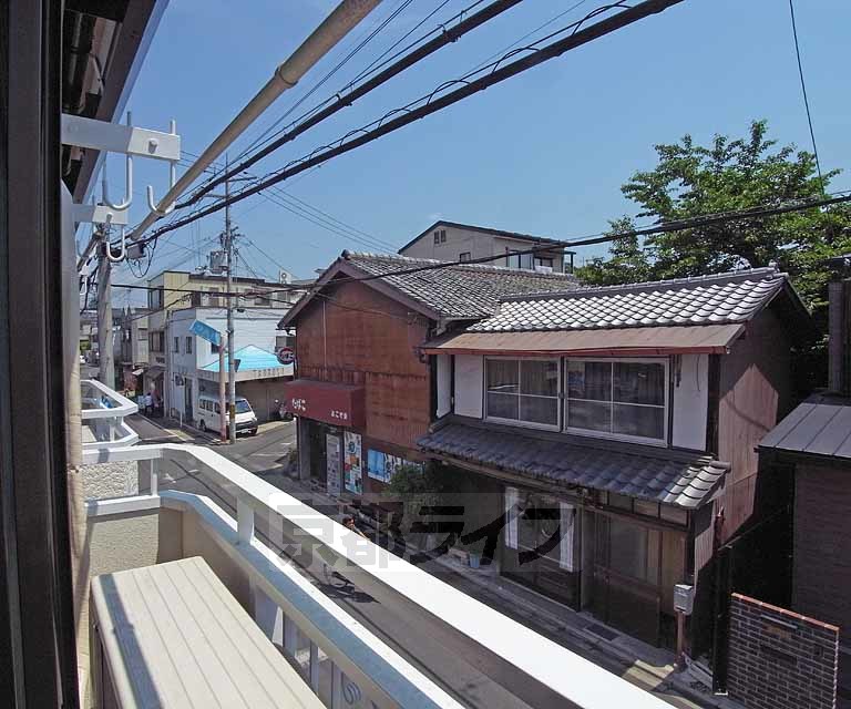 眺望　吉田中通の長閑な町並みです