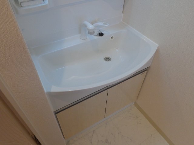 洗面設備　洗髪洗面化粧台