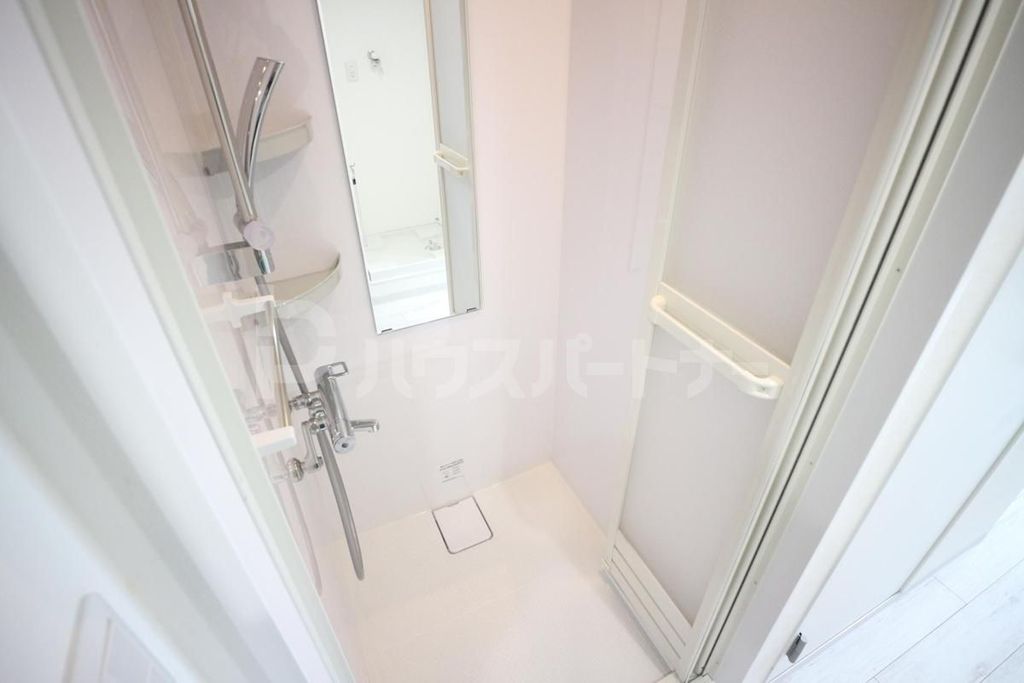 バス・シャワールーム　シャワールーム