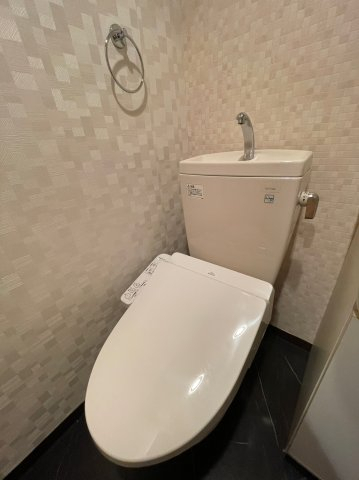 トイレ　※別部屋の参考写真となります※現況優先※