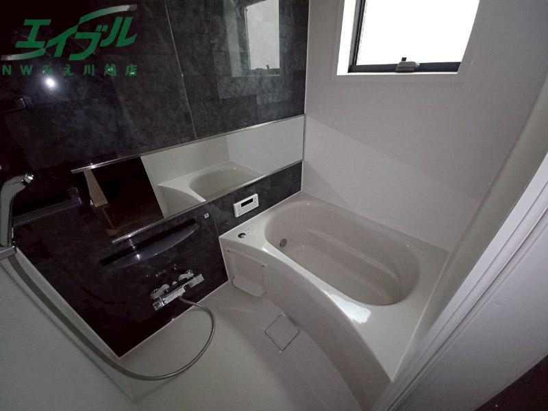 バス・シャワールーム　同型参考写真